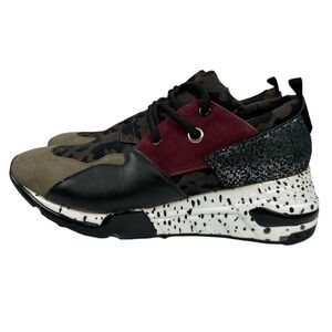 Steve Madden Women's Cliff Sneaker Mixed Print